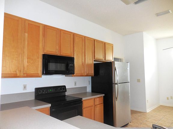 2nd image of 5658 Shady Pine St S
