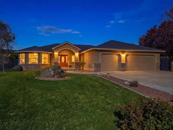 7239 W 15th Ave, Kennewick, WA 99338