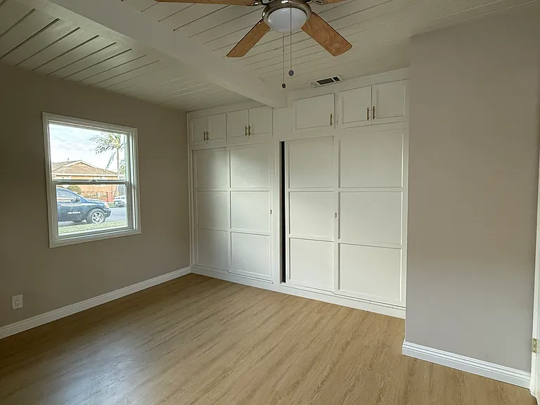 8551 Eglise Ave — Photo 6