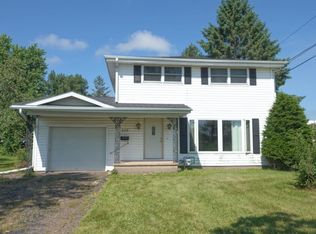 609 N 2nd St, Colby, WI 54421