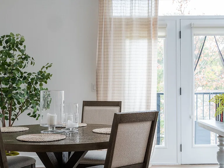 Mowbray Manor by Dial Residential — Photo 30