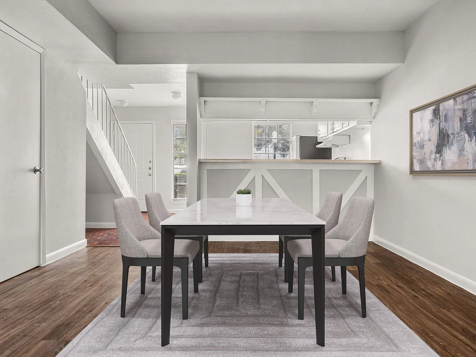 Chevy Chase Apartments — Photo 2