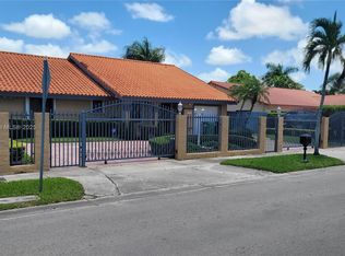 9905 SW 4th St, Miami, FL 33174