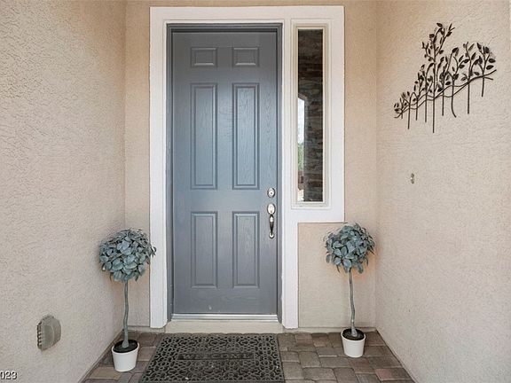 3rd image of 5595 Moore Cove Ave