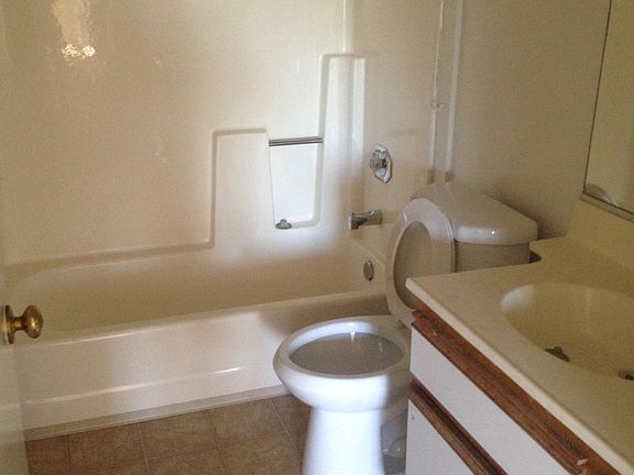 3rd image of 5328 Cleon Ave APT 1