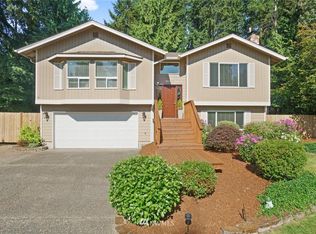 11030 32nd Dr SE, Everett, WA 98208