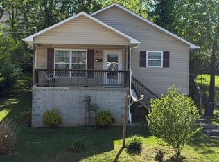 216 Cross St, Oneida, TN 37841