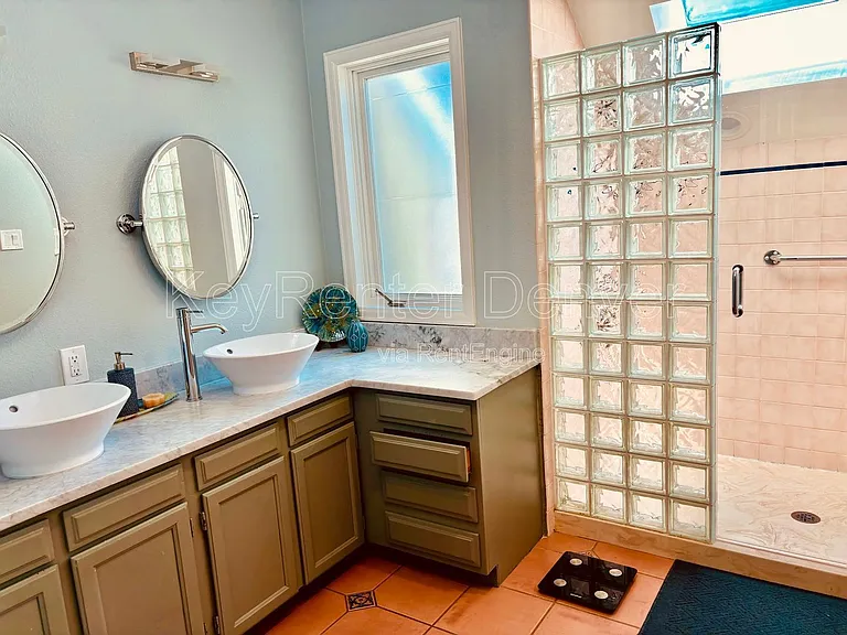 3427 Iris Ct — Photo 24