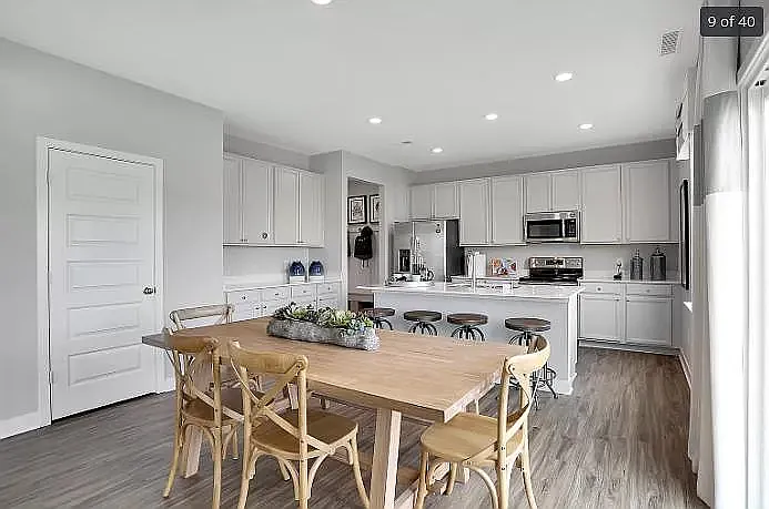1149 Sunderland Dr — Photo 21
