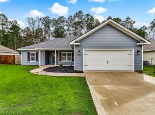 108 Logans Way Rd, Kingsland, GA 31548