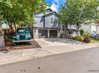 36875 Eldridge Dr, Sandy, OR 97055