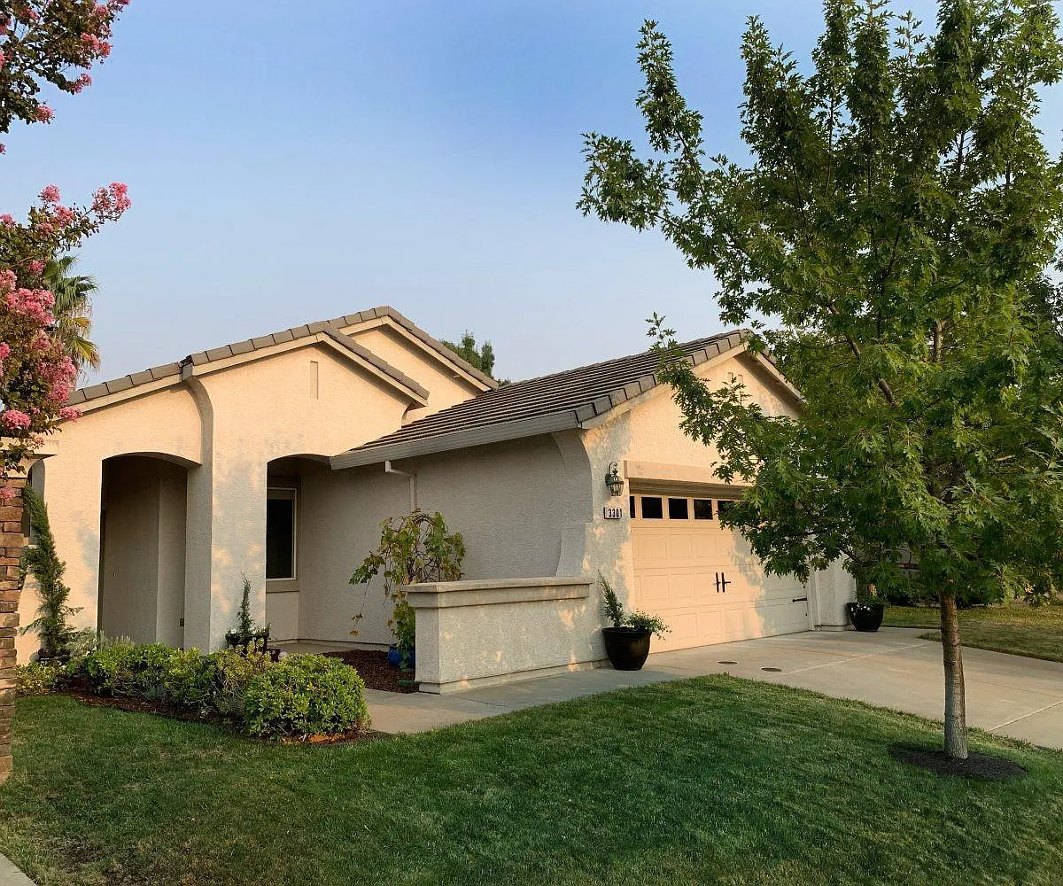 3301 Verdeca Way photo 1