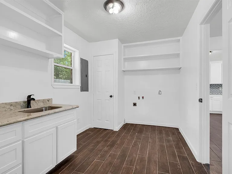 21630 Punkin St — Photo 23