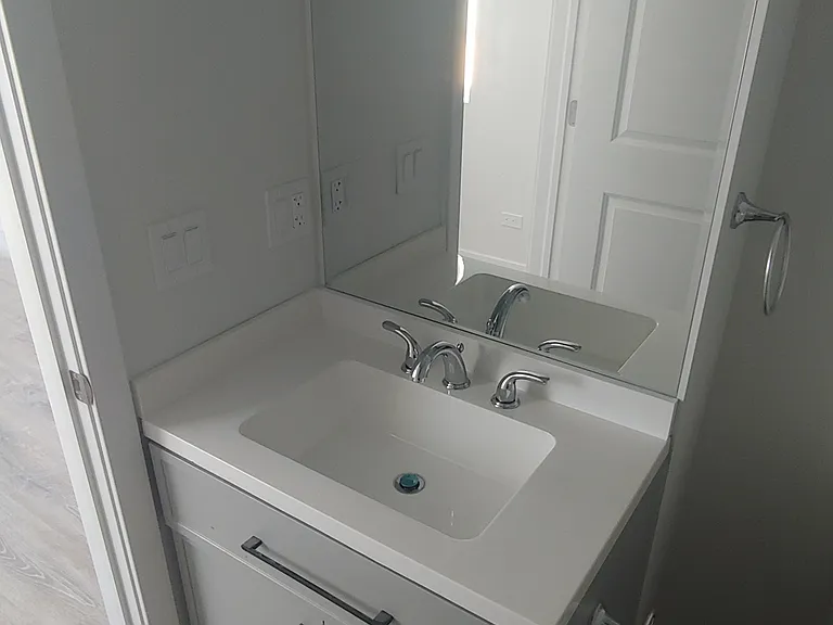 5366 S Laramie Ave #202 — Photo 15