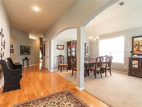 5th image of 5637 Shadydell Dr