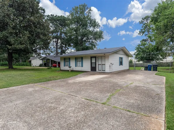 2837 Smithfield Rd, Shreveport, LA 71118
