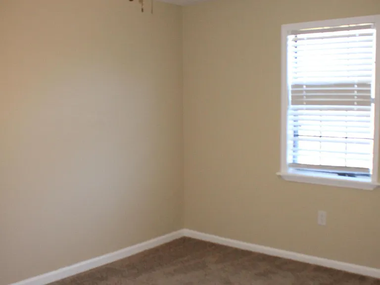 4104 Spencer St — Photo 27
