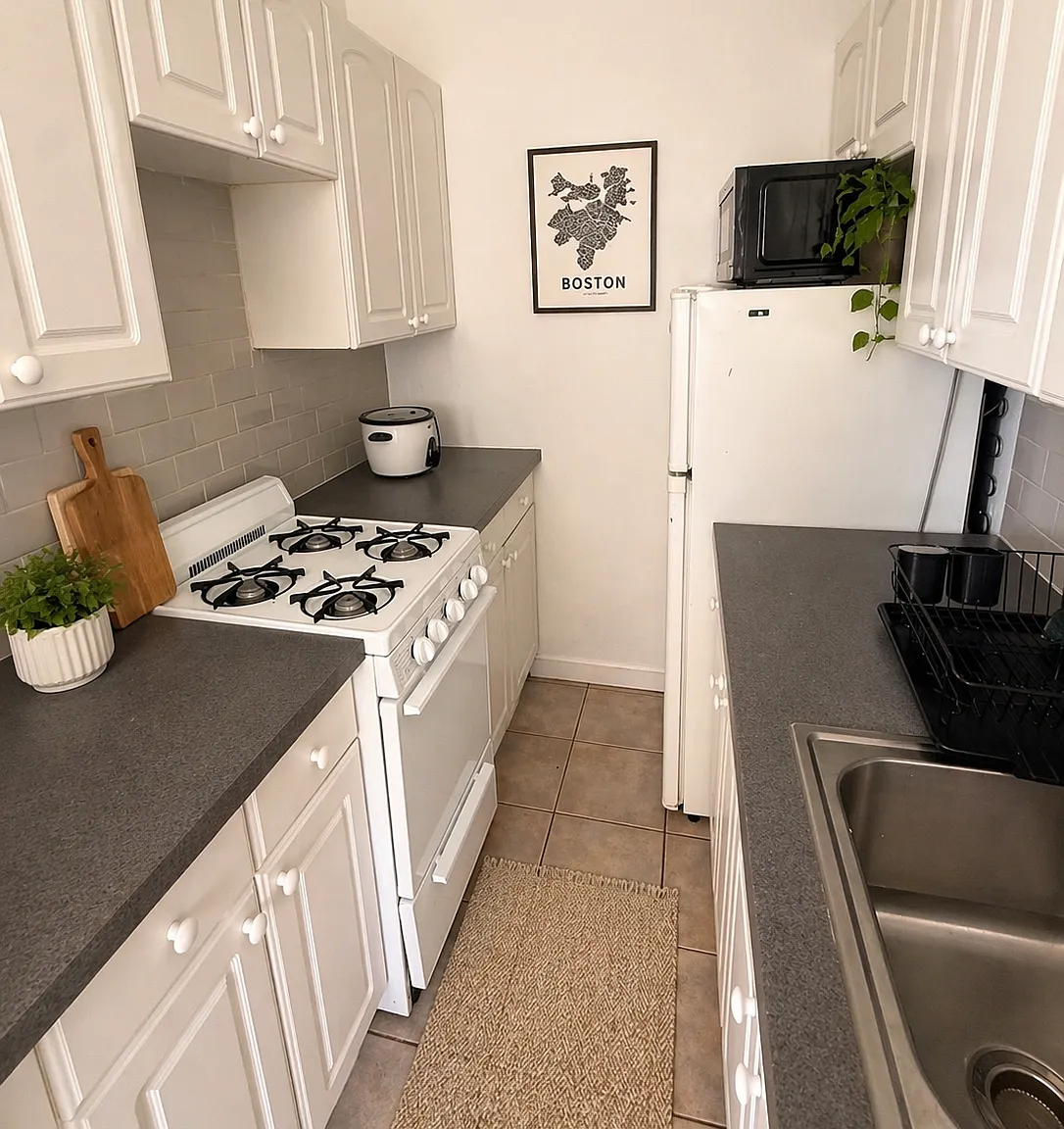 1 bed, 500 sqft, $3,200 — Photo 1