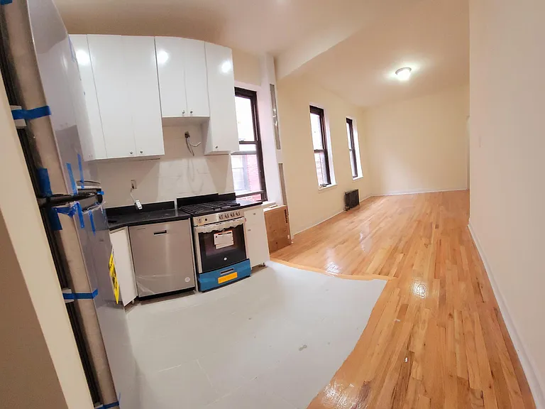 13217 Maple Ave #C404 — Photo 1