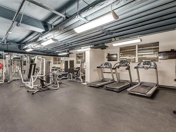 3rd image of 3883 Turtle Creek Blvd APT 1408