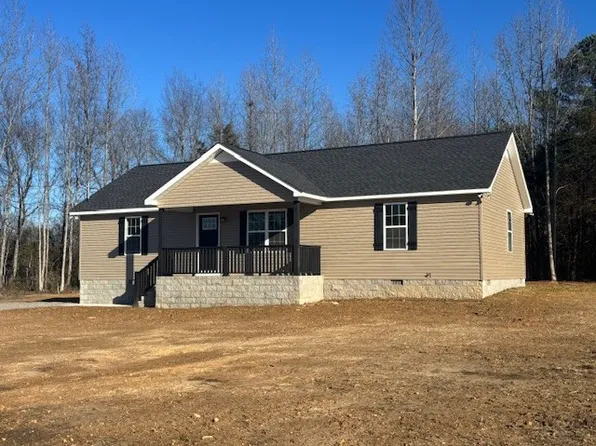 3135 Oak Grove Rd, Goodspring, TN 38460