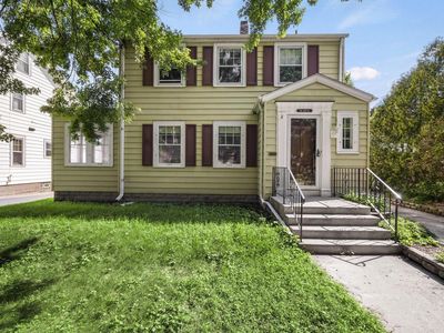 525 68th PLACE, Kenosha, WI, 53143
