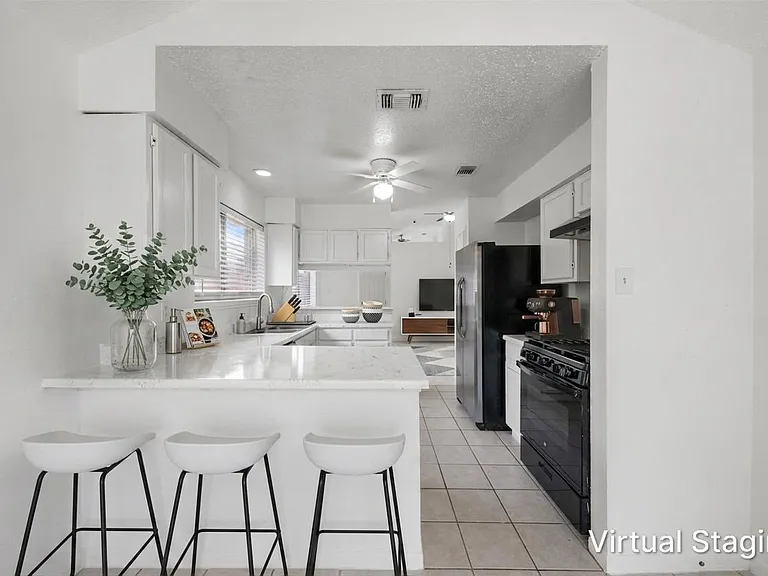 6606 Laurel Glen Dr — Photo 14