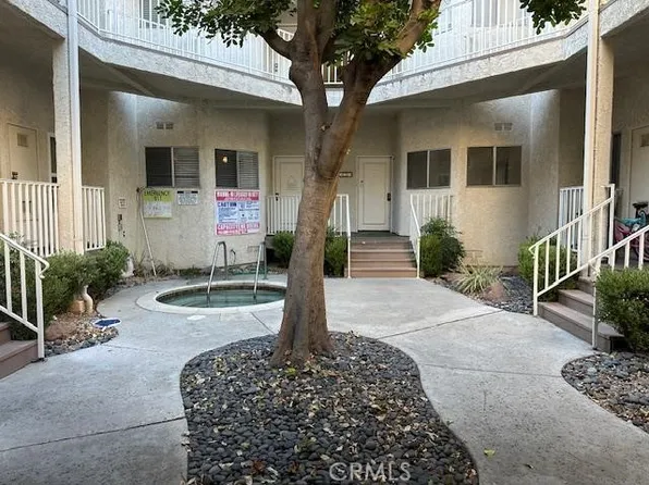 3378 Darby St Unit 327, Simi Valley, CA 93063