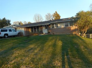 1108 Bromfield Ter, Ballwin, MO 63021