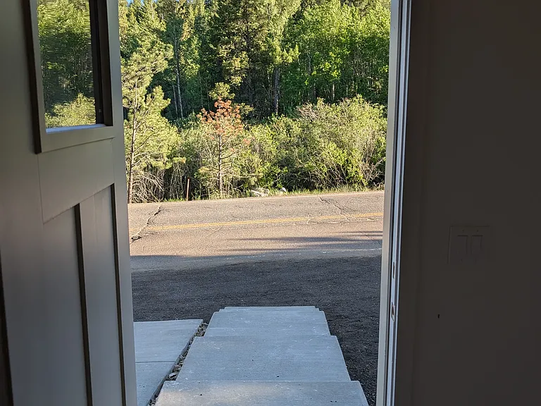 541 Eureka St — Photo 9