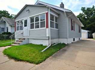 3904 Cornell St, Des Moines, IA 50313