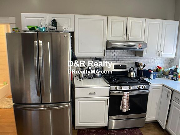 3rd image of 37 Faneuil St #1