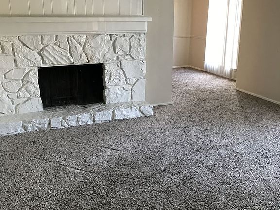 2nd image of 4304 E 67th St S #558