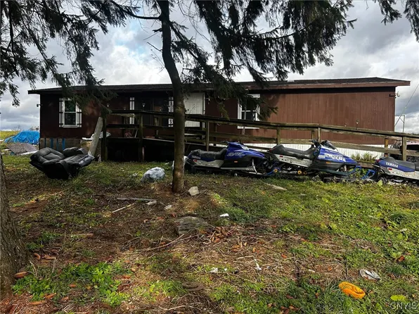 2771 Center Rd, Mc Graw, NY 13101