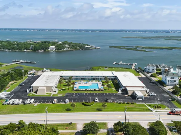 1918 W Fort Macon Road #233 Bogue Shores Condomin, Atlantic Beach, NC 28512