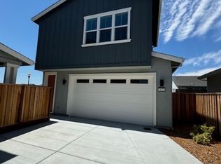 2927 Luke Ln, Santa Rosa, CA 95407