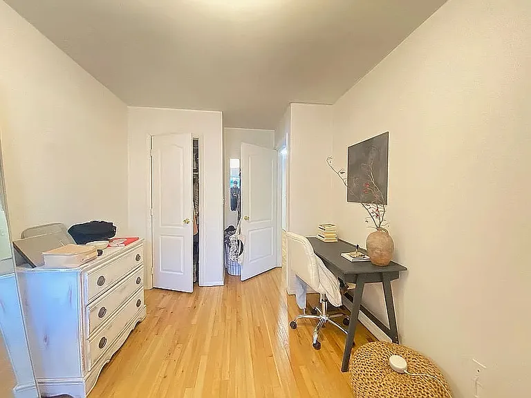72 Maspeth Ave #3 — Photo 10