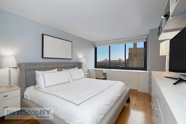 Sold by NextStopNY | media 3