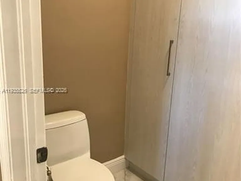 10872 SW 89th St #Townhouse 10872 — Photo 14