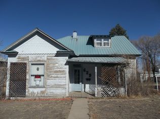 629 S 3rd St, Raton, NM 87740