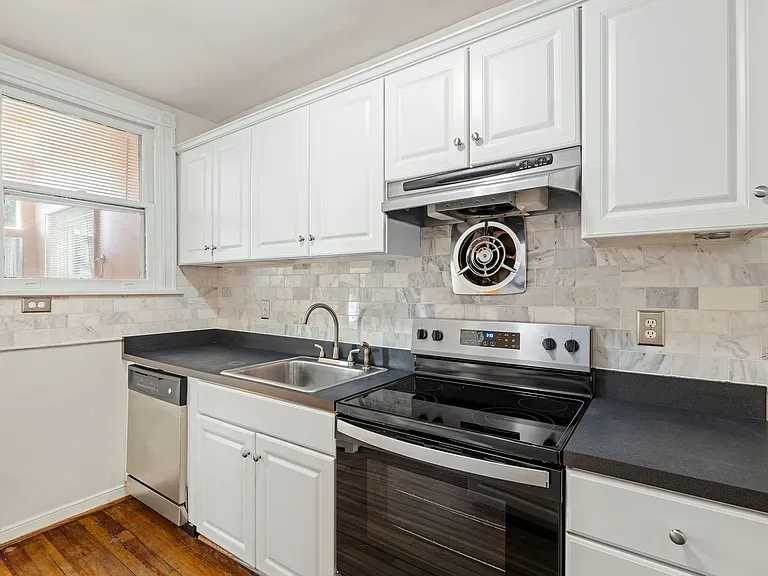 3209 Patterson Ave — Photo 16