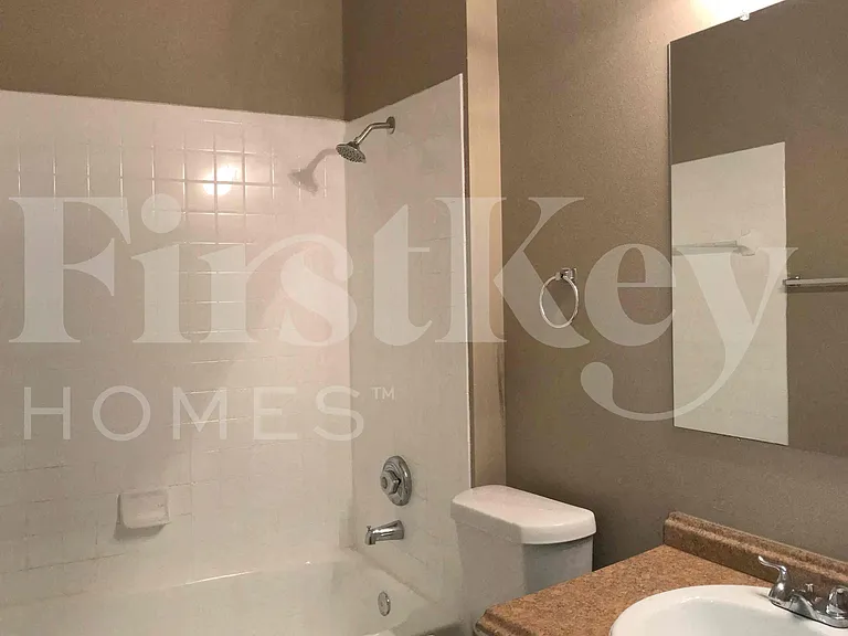 6524 Viewpoint Ct — Photo 13