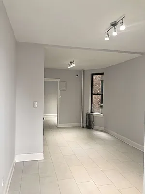 Rented by Sassouni Management | media 33