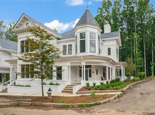 11577 Serenbe Ln, Chattahoochee Hills, GA 30268