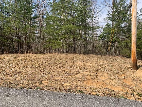 4th image of 1.2 Quail Ln