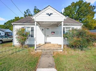 404 Dupuy Ave, Colonial Heights, VA 23834