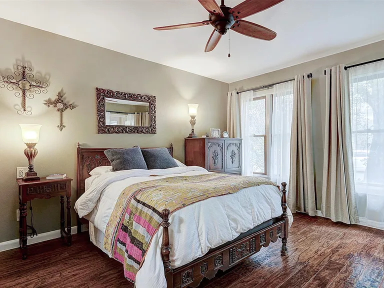 101 W Eagle Dr #101 — Photo 16