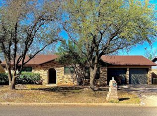 3852 Honeysuckle Ln, San Angelo, TX 76904