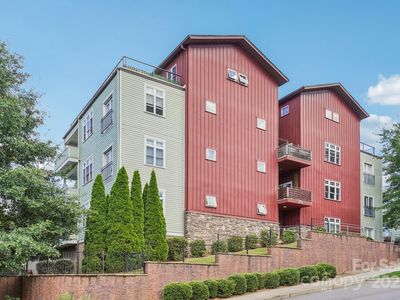 400 N Skyloft Dr #101, Asheville, NC, 28801