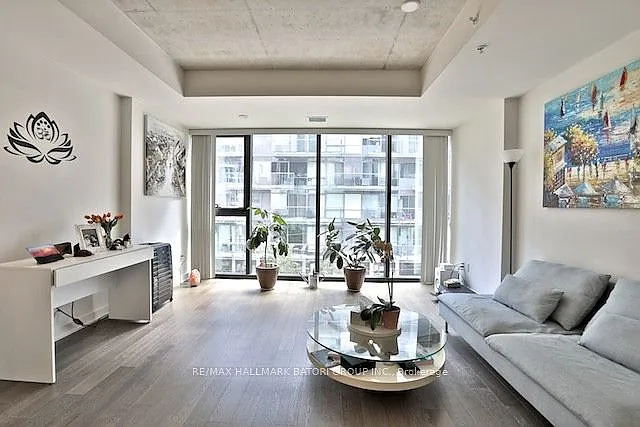 38 Stewart St #302 — Photo 2